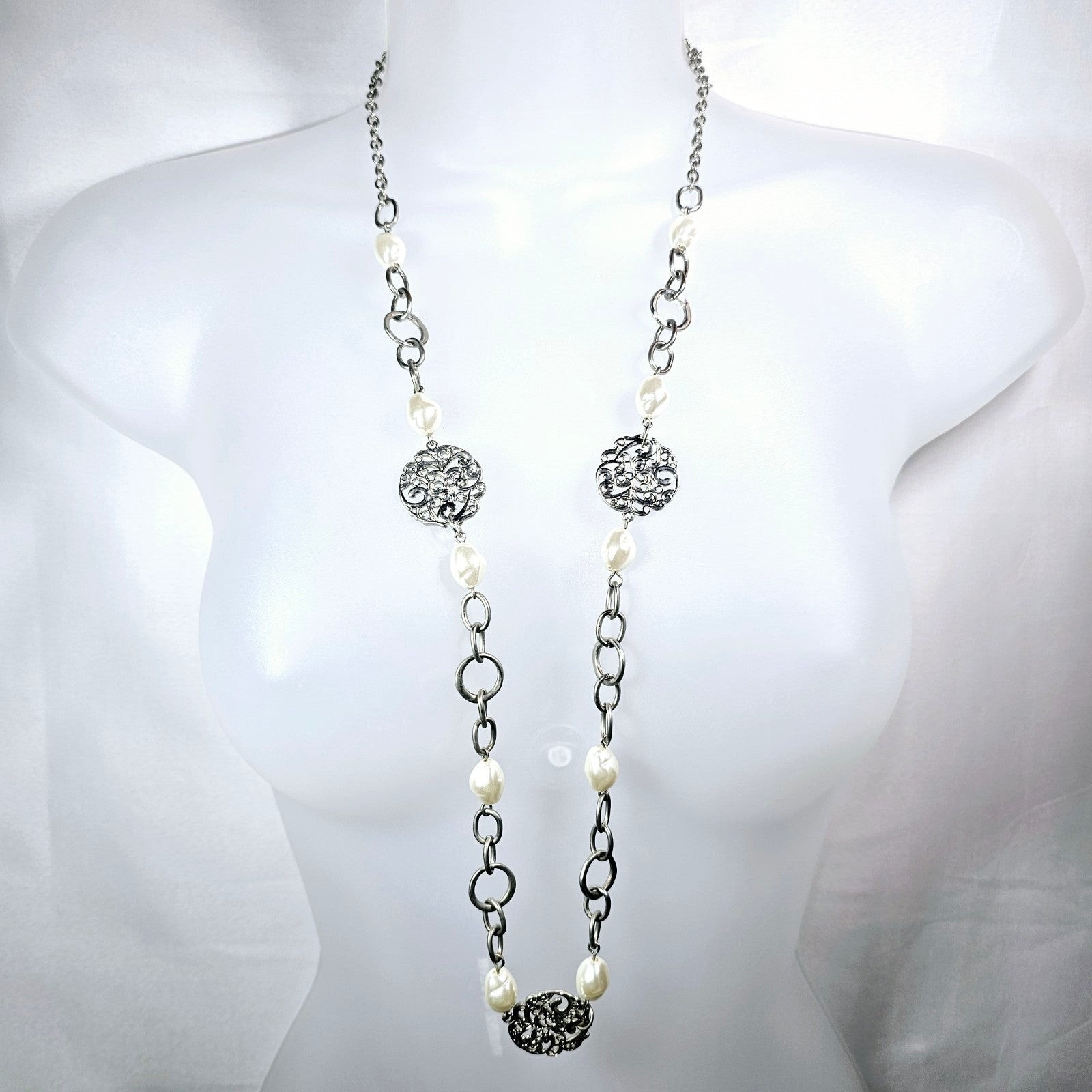 Faux Pearl Necklace Long Medallion Station Lariat Sweater Silvertone 32